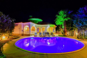 Villa Tophill